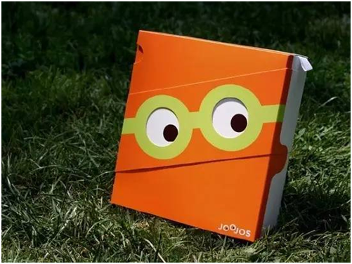 creative shoe box.png