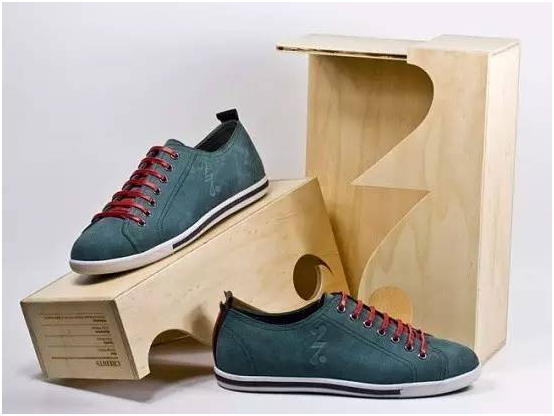 creative shoe box.png